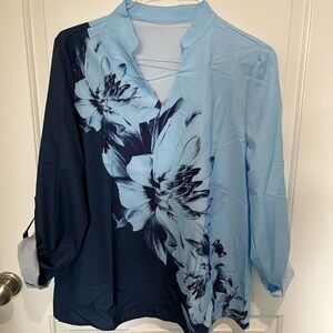 NWOT SHEIN Floral Print Women's Top - Blue and Black